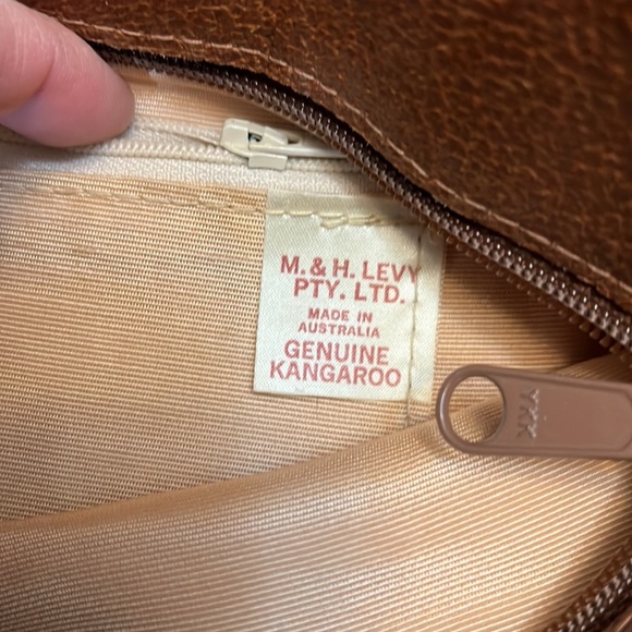 KANGAROO FUR M.& H. LEVY BAG - Picture 10 of 15